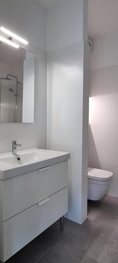 Seabreeze Luxury Apartments Njivice Ngoại thất bức ảnh